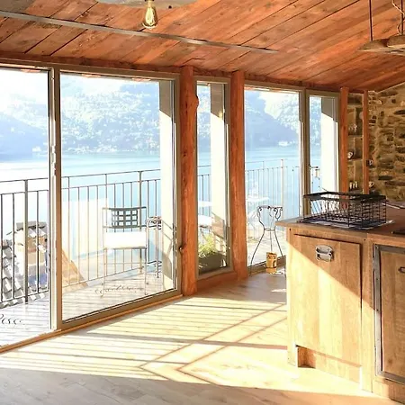 Romantic Stone With Amazing View Of And Oleandra * Laglio