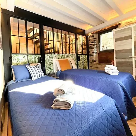 Ferienhaus Romantic Stone With Amazing View Of And Oleandra Laglio