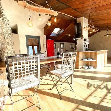 Romantic Stone With Amazing View Of And Oleandra Holiday home Laglio
