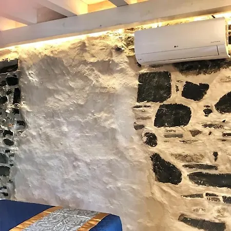 Romantic Stone With Amazing View Of And Oleandra Laglio